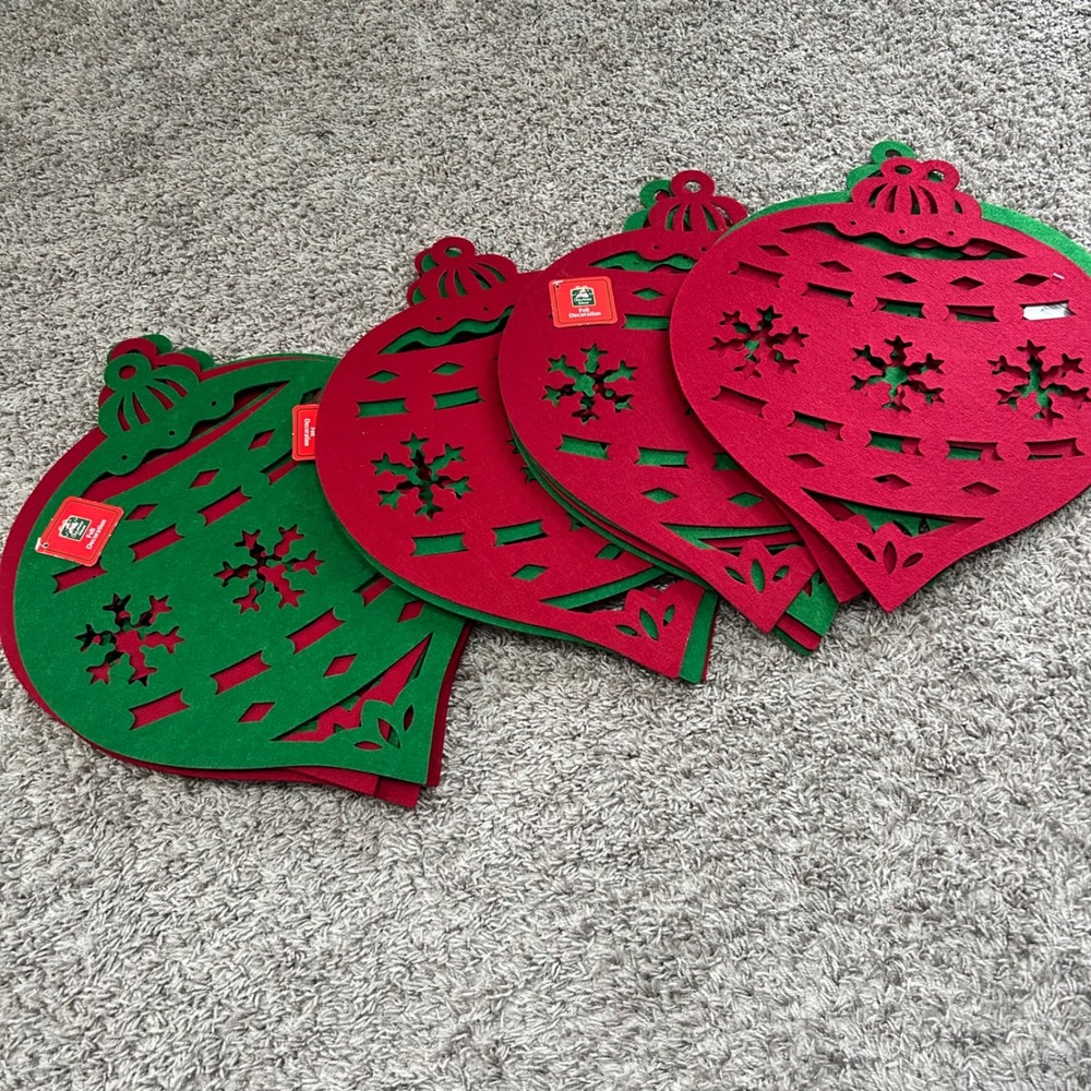 Large Christmas House Felt Ornament‎ Decorations Red Green Snowflake Set of 20